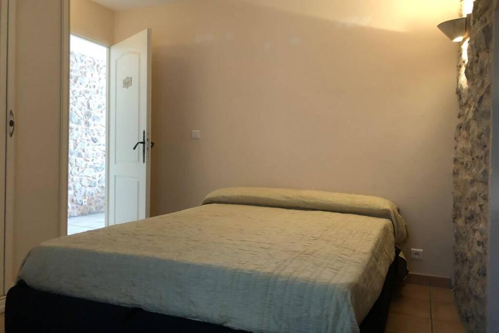 Bel Appartement Lumineux au Coeur du Suquet Cannes Extérieur photo