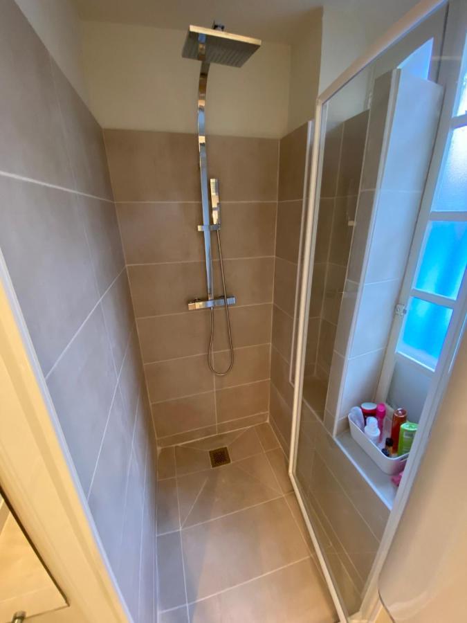 Bel Appartement Lumineux au Coeur du Suquet Cannes Extérieur photo